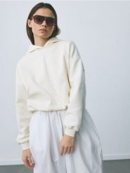 Krótka bluza z bawełną - złamana biel. Bluzy damskie Reserved, l, bez wzorów, z bawełny, bez ramiączek, bez kaptura. Za 89.99 zł.