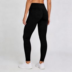 Legginsy Softee Boreal w kolorze czarnym. Czarne legginsy damskie Softee, bez wzorów, z elastanu. Za 153.50 zł.
