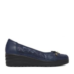 Baleriny Go Soft. Niebieskie balerinki damskie GO SOFT, bez wzorów, bez obcasa, bez zapięcia. Za 199.99 zł.