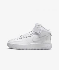 Nike Air Force 1 Mid EasyOn Gs FN1193-111 białe 38. Białe obuwie sportowe damskie Nike, bez wzorów, bez zapięcia, Nike Air Force. Za 534.10 zł.