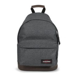 Plecak Eastpak Wyoming. Czarne plecaki męskie Eastpak, bez wzorów, z materiału, biznesowe. Za 318.50 zł.