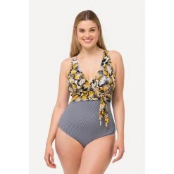 Damski Strój kąpielowy przesuwany węzeł imitacja dekoltu typu halter. Białe stroje kąpielowe damskie Ulla Popken, plus size, bez wzorów, z elastanu. W wyprzedaży za 223.99 zł.