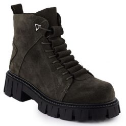 Skórzane botki damskie zamszowe khaki D&A S.Barski Premium Collection JC52-884. Brązowe botki damskie S.BARSKI, bez wzorów, ze skóry, eleganckie, bez obcasa, bez zapięcia. Za 151.99 zł.