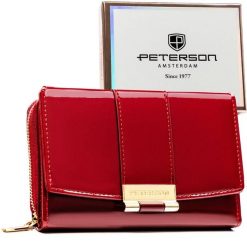 Bordowy, poziomy portfel damski wykonany z lakierowanej skóry ekologicznej - Peterson. Czerwone portfele damskie Peterson, ze skóry ekologicznej. Za 99.99 zł.