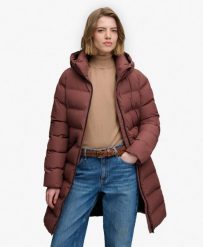 Superdry Kurtka City Mid pikowana slim – Marron Brown. Brązowe kurtki męskie Superdry, bez wzorów, z materiału, bez kaptura. Za 572.00 zł.