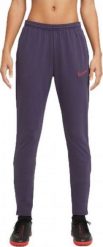 Nike Fioletowy S. Fioletowe spodnie dresowe damskie Nike, bez wzorów, sportowe. Za 149.99 zł.