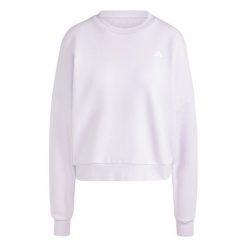 Bluza damska adidas Essentials Small Logo - luźny krój, lekko ocieplona. Fioletowe bluzy damskie Adidas, xl, bez wzorów, z bawełny, bez ramiączek, bez kaptura. Za 153.99 zł.