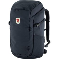 Plecak na laptopa Fjallraven Ulvo 30 - mountain blue. Niebieskie plecaki męskie Fjällräven, bez wzorów, sportowe. Za 579.99 zł.