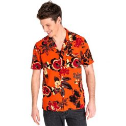 LEE ZIP OVERSHIRT MĘSKA KOSZULA WZORY KRÓTKI RĘKAW BURNED RED L66DOCLB 112116358. Czerwone koszule męskie Lee, l, bez wzorów, bez kołnierzyka, bez ramiączek. Za 149.99 zł.