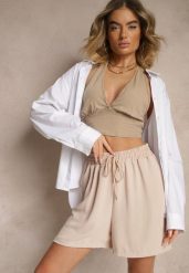 Beżowe Szorty z Wiskozą High Waist Puvione. Brązowe szorty damskie Renee, bez wzorów, z wiskozy, z podwyższonym stanem. Za 24.99 zł.