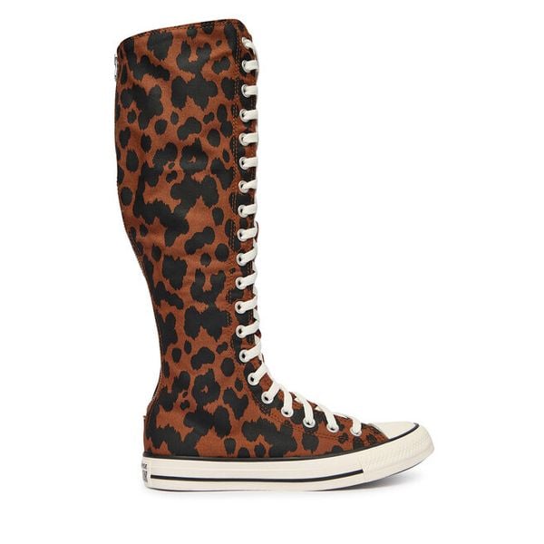 Trampki Converse. Brązowe trampki i tenisówki damskie Converse, bez wzorów, bez zapięcia. Za 356.99 zł.