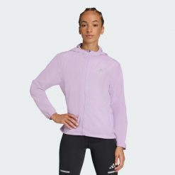 Kurtka Run It. Czerwone kurtki sportowe damskie Adidas, m, bez wzorów, z materiału, bez ramiączek, do biegania. Za 270.50 zł.