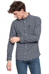 KOSZULA LEE REFINED BUTTON DOWN MIDNIGHT NAVY L882OQMA 112123594. Niebieskie koszule męskie Lee, l, bez wzorów, z bawełny, bez kołnierzyka, bez ramiączek. W wyprzedaży za 79.99 zł.