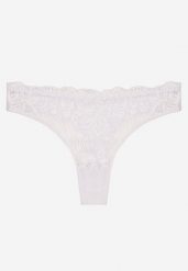 Białe Bawełniane Majtki Stringi z Koronką Ilwedana. Białe majtki damskie Renee, z bawełny. Za 5.99 zł.