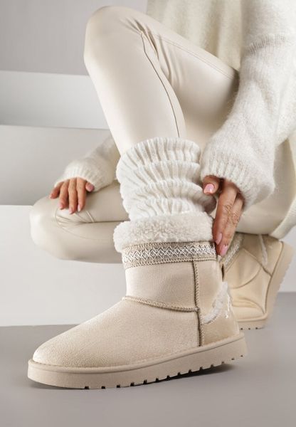 Beżowe Śniegowce o Wsuwanym Fasonie z Haftem i Futrem przy Cholewce Mevinadia. Brązowe śniegowce damskie Renee, z jeansu, bez zapięcia. Za 89.99 zł.