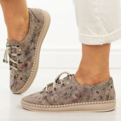 Beżowe skórzane półbuty damskie Filippo Dp7665/26. Brązowe półbuty damskie Filippo, na jesień, bez wzorów, z jeansu, biznesowe, z okrągłym noskiem, bez obcasa, na płaskiej podeszwie, bez zapięcia. Za 219.00 zł.