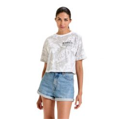 Koszulka damska DIADORA L. T-SHIRT SS CROP MANIFESTO. Czerwone koszulki sportowe damskie Diadora, l, bez wzorów, bez ramiączek. Za 49.99 zł.