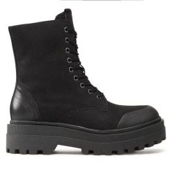 Trapery Lasocki. Czarne trapery damskie Lasocki, bez zapięcia. Za 279.99 zł.