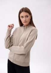Bluza ze stójką B-LORI. Brązowe bluzy damskie Volcano, s, bez wzorów, z dresówki, bez ramiączek, bez kaptura. Za 179.99 zł.