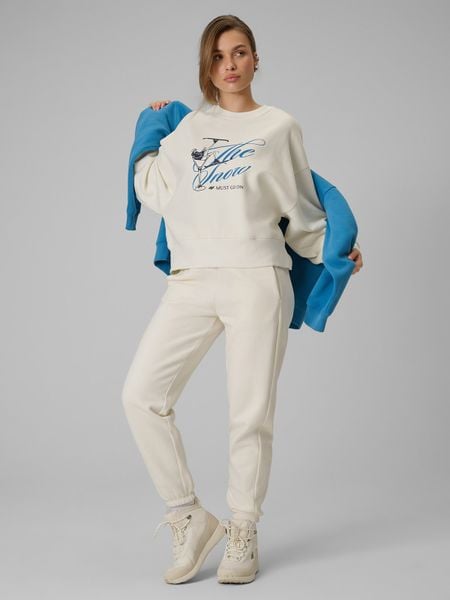 4F Spodnie dresowe joggery damskie - beżowe M. Brązowe spodnie dresowe damskie 4F, bez wzorów, z bawełny. Za 149.99 zł.