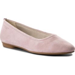 Baleriny VAGABOND - Sandy 4503-140-59 Milkshake. Czerwone balerinki damskie Vagabond, bez wzorów, z materiału, bez obcasa, bez zapięcia. W wyprzedaży za 229.00 zł.