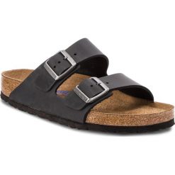 Klapki BIRKENSTOCK - Arizona Bs 752481 Black. Czarne klapki damskie Birkenstock, bez wzorów, z nubiku, klasyczne, bez obcasa, bez zapięcia. W wyprzedaży za 239.00 zł.