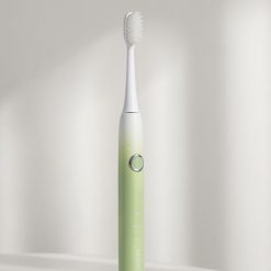 Szczoteczka Be Lucent szczoteczka soniczna (mint green). Zielone szczoteczki soniczne Be Lucent. Za 173.25 zł.