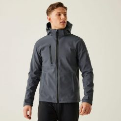 Męska 3-warstwowa kurtka softshell z kapturem Venturer z nadrukiem. Szare kurtki męskie Regatta, na zimę, m, bez wzorów, z softshellu, z kapturem, trekkingowe. Za 269.99 zł.