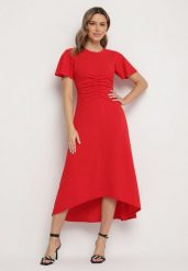 Czerwona Rozkloszowana Sukienka Ozdobiona Marszczeniem Odallica. Czerwone sukienki damskie Born2be, m, bez wzorów, eleganckie, bez kołnierzyka, bez ramiączek, maxi, rozkloszowane. Za 69.99 zł.