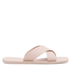 Klapki JENNY. Brązowe klapki damskie Jenny, bez wzorów, bez obcasa, bez zapięcia. Za 39.99 zł.