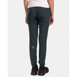 Spodnie damskie Kilpi Mimi. Zielone spodnie sportowe damskie Kilpi, na lato, bez wzorów, z nylonu, sportowe, trekkingowe. Za 215.49 zł.