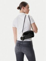 Guess Torebka J5BZ33 W3070 Czarny. Czarne listonoszki damskie Guess, z aplikacjami, ze skóry, bez dodatków. Za 157.99 zł.