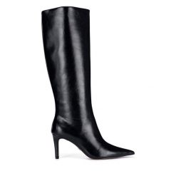 Kozaki Nine West. Czarne kozaki damskie Nine West, bez wzorów, bez obcasa, na szpilce, bez zapięcia. Za 329.99 zł.