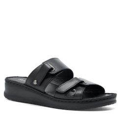 Klapki Go Soft. Czarne klapki damskie GO SOFT, bez wzorów, bez obcasa, bez zapięcia. Za 129.99 zł.