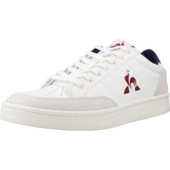 Buty LE COQ SPORTIF COURTNET Biały. Białe buty zimowe męskie le coq sportif, bez wzorów, ze skóry, bez obcasa, bez zapięcia. Za 315.99 zł.