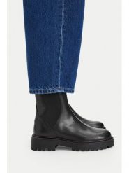 Lasocki Botki CEO-RST-58126-02 Czarny. Czarne botki damskie Lasocki, bez wzorów, ze skóry, bez obcasa, na płaskiej podeszwie, bez zapięcia. Za 279.99 zł.
