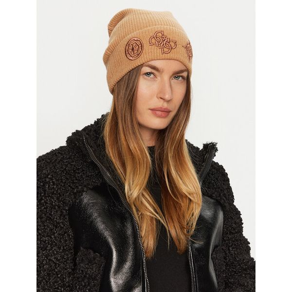 Czapka Guess. Brązowe czapki damskie Guess, na zimę, z aplikacjami. Za 119.99 zł.