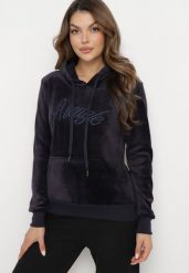 Granatowa Welurowa Bluza z Haftem Akiffa. Niebieskie bluzy damskie Born2be, l, bez wzorów, z polaru, casualowe, bez ramiączek, bez kaptura. Za 99.99 zł.