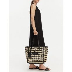Torebka Liu Jo. Czarne shopperki damskie Liu Jo, bez wzorów, bez dodatków. Za 519.99 zł.