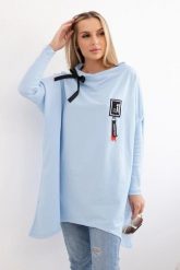 Bluza oversize z asymetrycznymi bokami błękitna. Niebieskie bluzy damskie KESI, l, bez wzorów, z bawełny, bez ramiączek, bez kaptura. Za 209.11 zł.