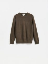 Sweter z wełny merino - zielony. Zielone swetry męskie Reserved, l, bez wzorów, z wełny, bez kołnierzyka, bez ramiączek. Za 199.99 zł.