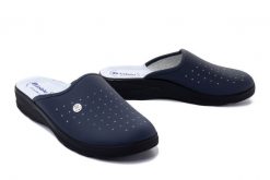 INBLU RH-33 granatowy, klapki męskie. Niebieskie klapki męskie Inblu, bez wzorów, bez zapięcia. Za 99.99 zł.