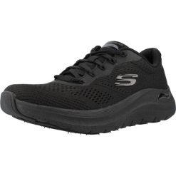 Tenisówki Skechers Model Arch Fit 2.0 Kolor Czarny. Czarne trampki i tenisówki damskie Skechers, bez wzorów, z tkaniny, bez zapięcia. Za 349.00 zł.