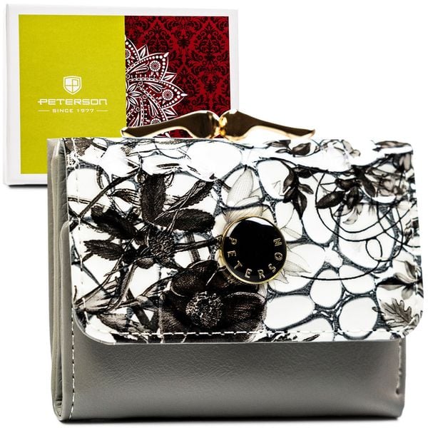 Mały portfelik damski ze skóry naturalnej w dominującym czarnym kolorze PTN PH32-LFL Peterson. Czarne portfele damskie Peterson, ze skóry. Za 67.99 zł.