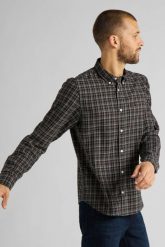 LEE BUTTON DOWN MĘSKA KOSZULA REGULAR FIT OLIVE GREEN L880RMNX 112123419. Zielone koszule męskie Lee, l, bez wzorów, bez kołnierzyka, bez ramiączek. Za 129.99 zł.
