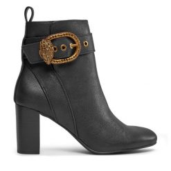 Botki Kurt Geiger. Czarne botki damskie Kurt Geiger, bez wzorów, bez obcasa, na słupku, bez zapięcia. Za 1,429.00 zł.