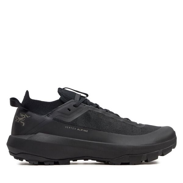 Trekkingi Arc'teryx. Czarne buty zimowe męskie Arc'teryx, bez wzorów, bez obcasa, bez zapięcia. Za 879.99 zł.