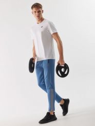 4F Spodnie treningowe szybkoschnące męskie - niebieskie XXL. Niebieskie spodnie sportowe męskie 4F, l, bez wzorów, z dzianiny, na fitness i siłownię. W wyprzedaży za 99.99 zł.