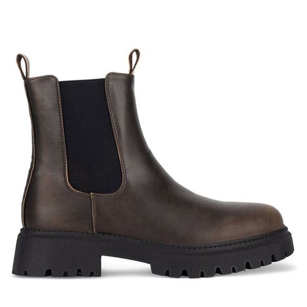 Sztyblety Jenny Fairy. Brązowe botki damskie Jenny Fairy, bez wzorów, bez obcasa, na płaskiej podeszwie, bez zapięcia. Za 159.99 zł.