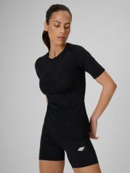 4F Koszulka treningowa slim szybkoschnąca damska - czarna XS. Czarne bluzki damskie 4F, xs, bez wzorów, z materiału, bez kołnierzyka, bez ramiączek. Za 119.99 zł.